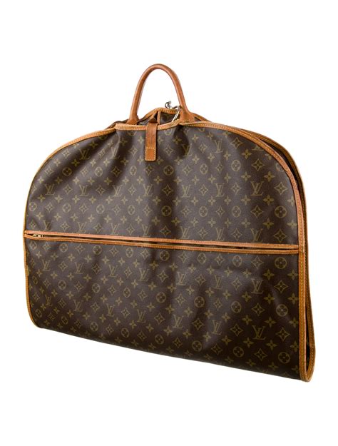 louis vuitton garment bag|louis Vuitton Bag in store.